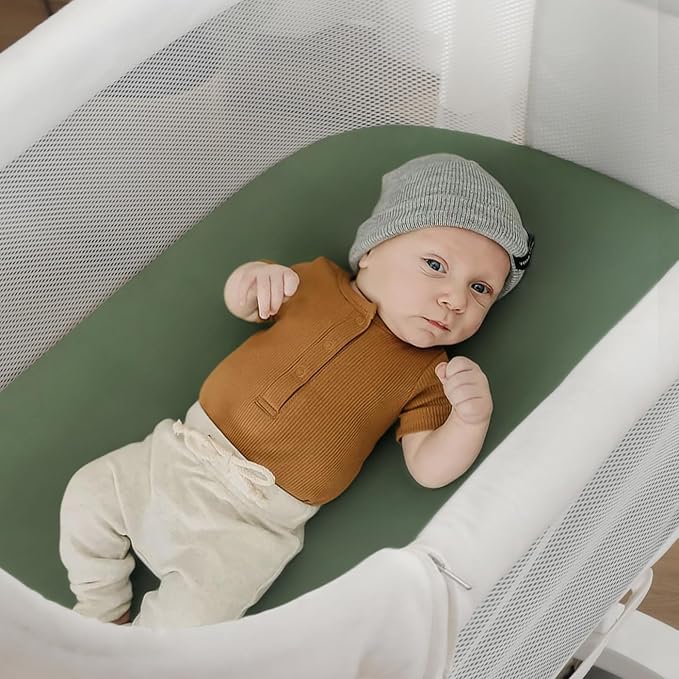 GRSSDER Stretchy Ultra Soft Fitted Bassinet Sheets 3 Pack, Universal Fit for Bassinets Baby Cradle Moses Basket Oval Rectangle Mattress Safe and Snug, Stylish Bassinet Sheet of Cars Print for Boys