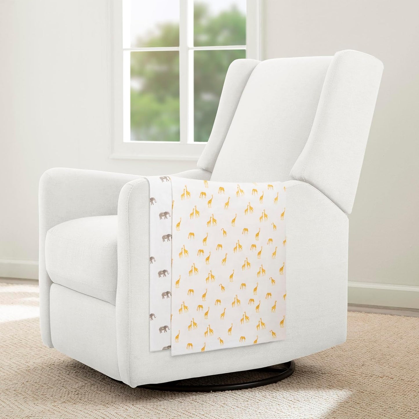 Delta Children 100% Cotton Flannel Baby Receiving Blankets for Girls and Boys – 30x30 Inches (Pack of 2), Safari Friends