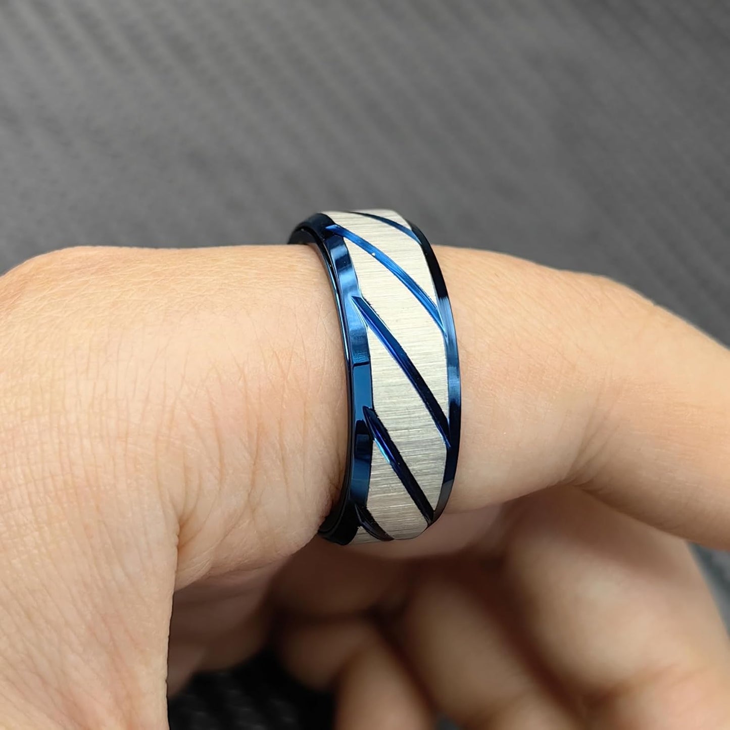 EDC Fidget Slider Fidget Toy Adult Stress Relief Metal Ratchet Ring Jewelry ADHD Recreational Fidget Toy Tactile Coin (Blue, 12)