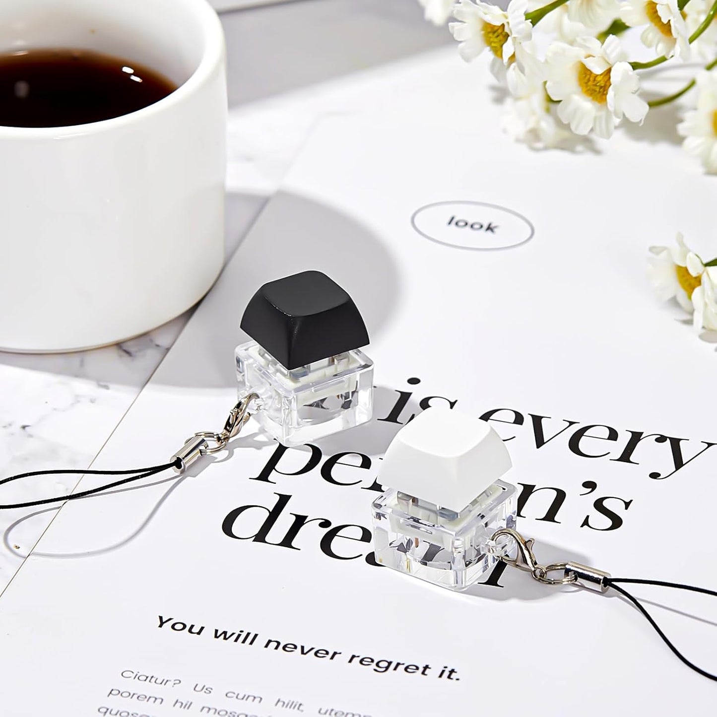 Taiyin 2 Pcs Keyboard Fidget Keychain Decompression Toys Finger Keyboard Toy Stress Relief Finger Keyboard Keychain Fidget Button for Adult Gifts to Pass The Boring Time