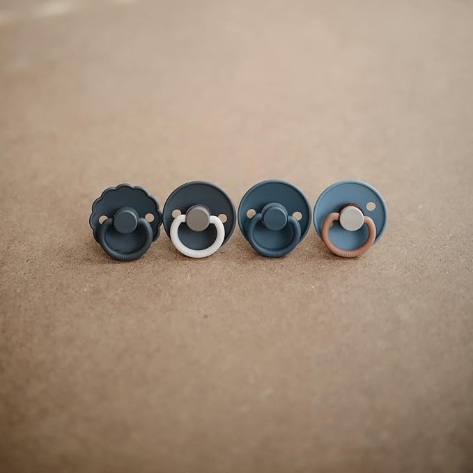 FRIGG Daisy SilkySoft Silicone Baby Pacifier | Made in Denmark | BPA-Free (Dark Navy/Sandstone, 6-18 Months)