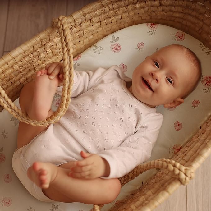 Gllquen Baby Bassinet Sheets 2 Pack, 100% Organic Cotton Bassinet Fitted Sheets for Girls Boys, Soft & Breathable Unisex Baby Mattress Sheet for Standard Bassinets 33"x17"(Pink)