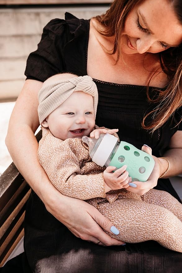 Lifefactory 8-Ounce Wide Neck Glass Baby Bottle with Protective Silicone Sleeve and Stage 2 Nipple, Mint (LG2211WMI4)