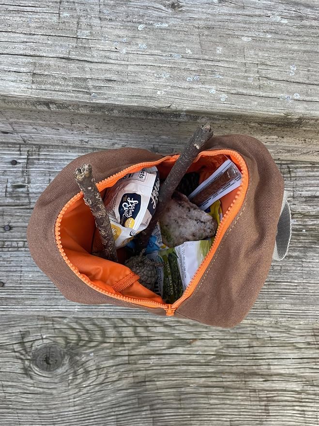 Hip Baby Wrap - Adventure-Ready Backpack for Toddlers - Cotton - Wipeable Fabric Lining and Large YKK Zipper - Perfect for Little Explorers, Comfortable & Stylish Design - Green