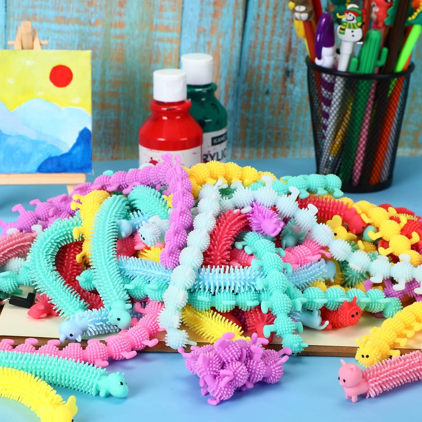 Chivao Bulk Stretchy String Fidget Toys Animal Sensory Toys Pack Worm Sensory Stress Fidget Toys for Adults Stress Anxiety Relieve Relaxing Party Favors(200 Pack, Cute Style)