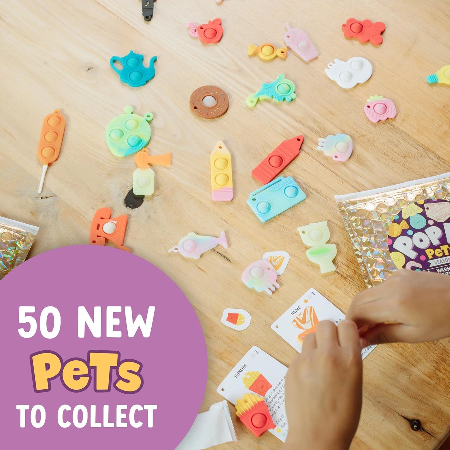 Pop It! Pets - Season 2 - The Ultimate Sensory Fidget Toy - Popping Bubbles and Adorable Characters - Collector map with Cards and Stickers from Buffalo Games
