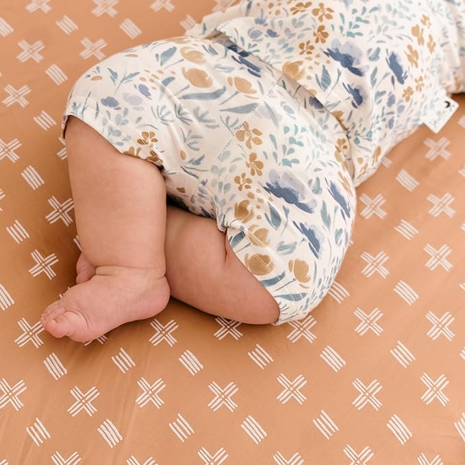 Crane Baby Crib Sheet, Copper Dash Neutral Crib Sheets & Toddler Sheets, 100% Cotton Sateen, 28" x 52", Breathable & Fitted