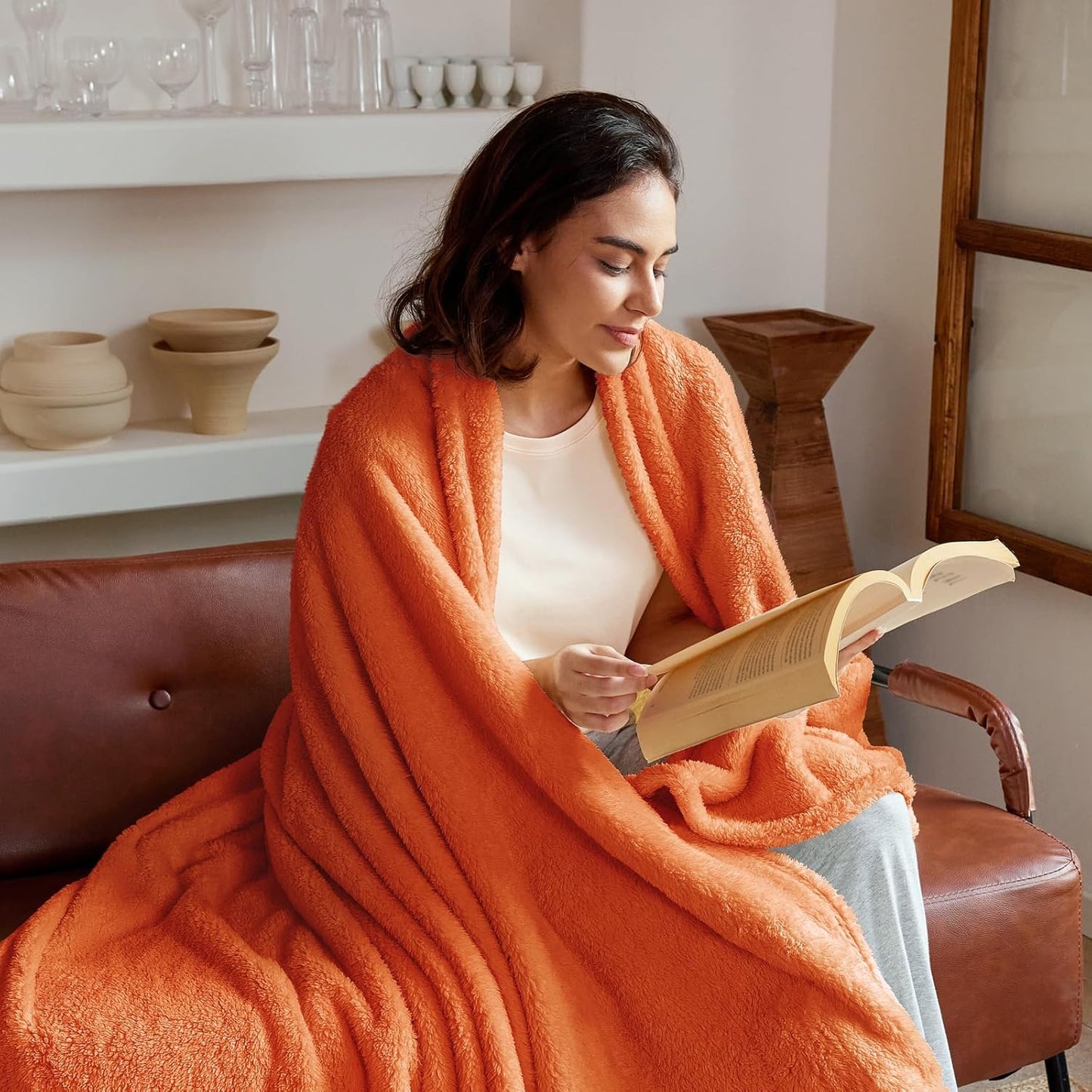 Exclusivo Mezcla Soft Fleece Throw Blanket for Couch, Super Soft Velvet Plush Bed Blanket, Fuzzy Cozy and Warm for All Seasons, 50x60 Inches, Burnt Orange