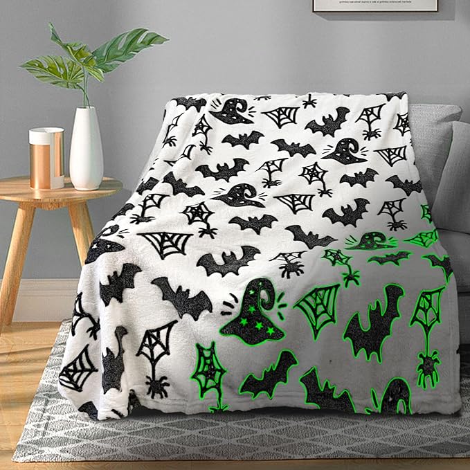 TEHALK Cute Bat Halloween Blanket for Couch, Spooky Blanket for Boys/Girls/Toddler/Kids/Teens/Women/Men 50"x 60"