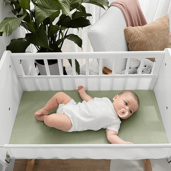 Comfy Cubs Muslin Bassinet Sheet - 100% Soft Cotton Fabric, Breathable & Gentle for Baby’s Sensitive Skin - Universal Fit with Secure Elastic Edging, Gift-Ready Packaging - Sage