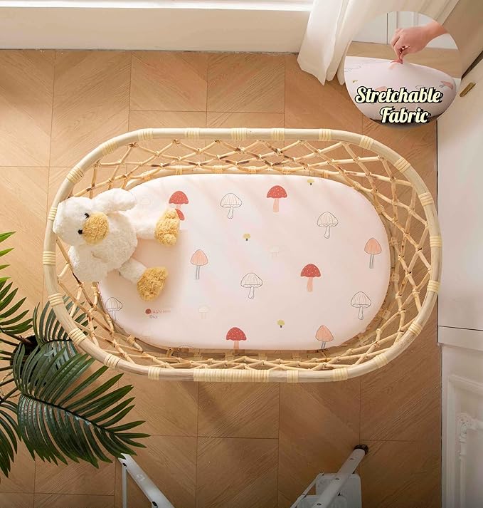SDY Mushroom Bassinet Sheets Set 2 Pack for Boys Girls， Universal Fit for Bassinets Baby Cradle Moses Basket Oval Rectangle Mattress Safe and Snug 32 * 16 * 4 inches (Mushroom Day)