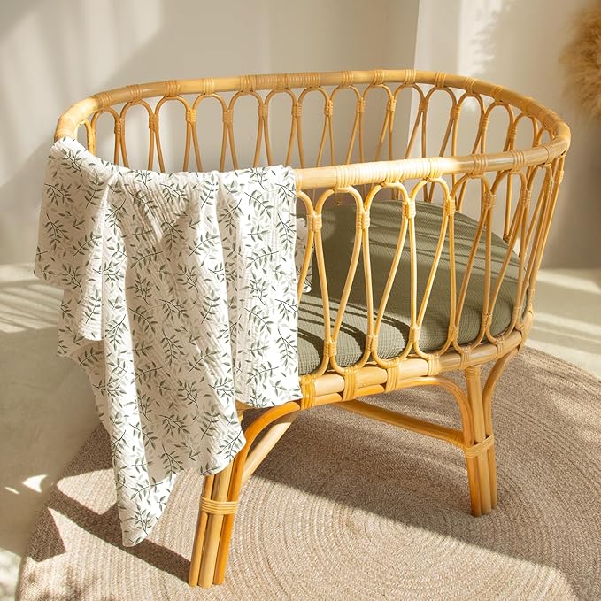 lulumoon Baby Muslin Bassinet Sheets: Skin-Friendly Leaf Bassinet Sheets for Boys - Fitted for Oval Rectangle or Hourglass Mattress