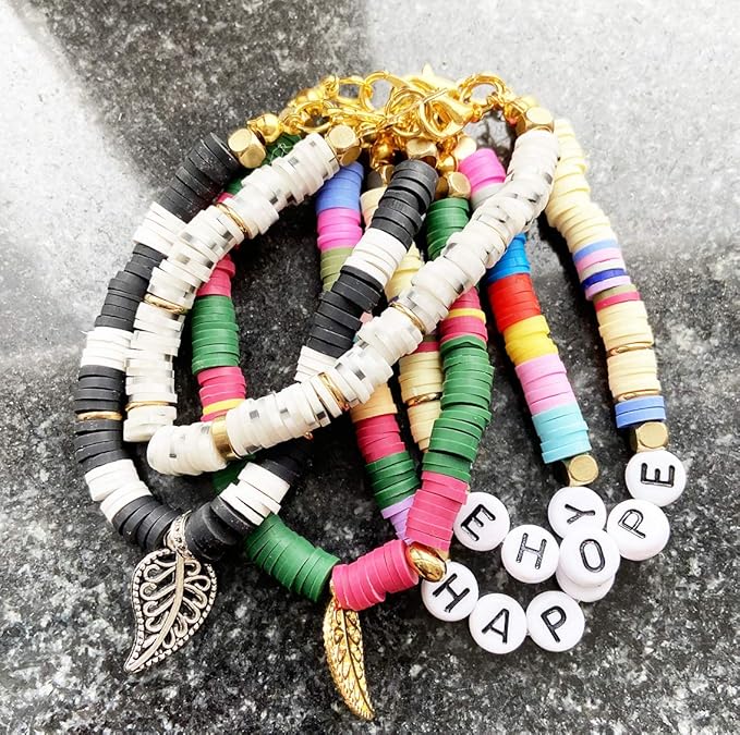 7800 Pcs Clay Beads for Bracelet Making，24 Colors Flat Round Polymer Clay Bead 6mm Spacer Heishi Beads with Pendant and Jump Rings Letter Bead for Bracelets Necklace Earring DIY Craft