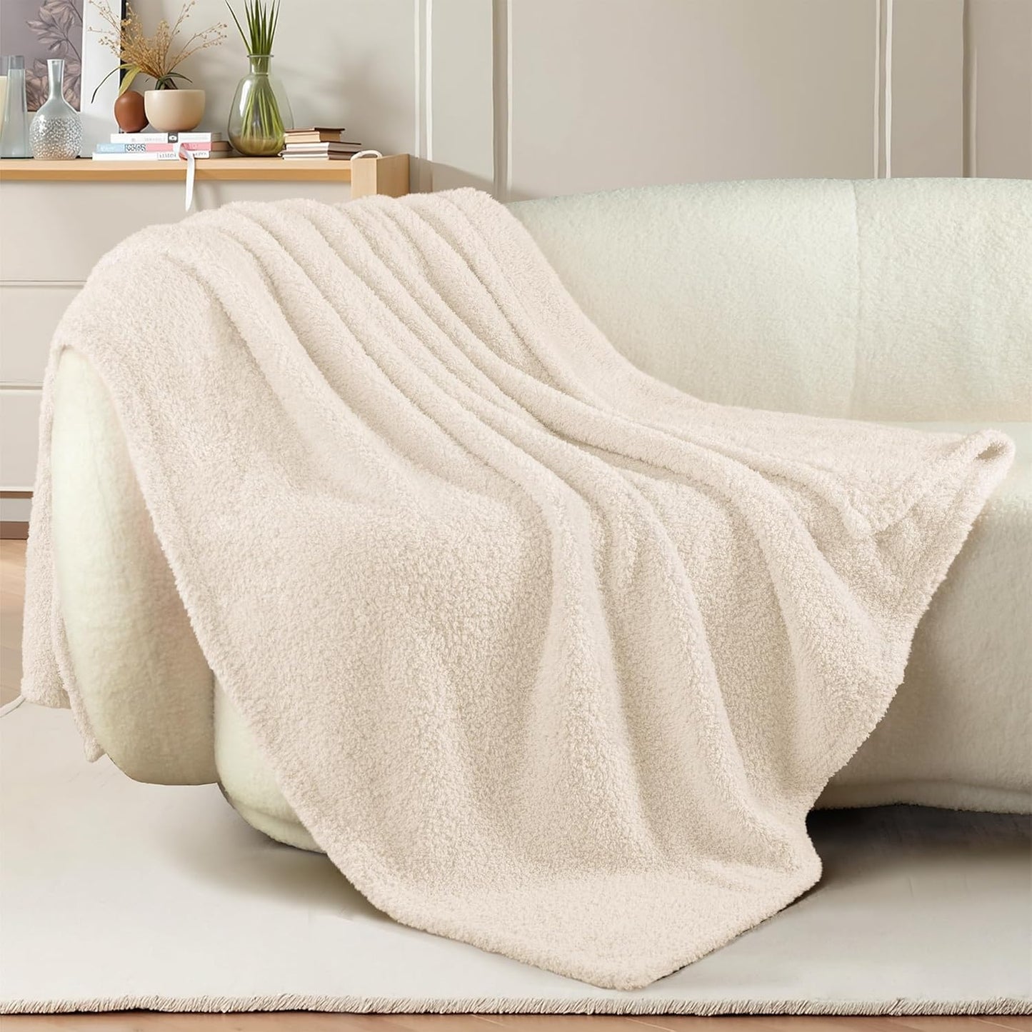 Exclusivo Mezcla Fleece Throw Blanket for Couch Sofa, Soft Warm and Fluffy Blankets for Women Men Girls Kids, Suitable for All Seasons, White, 50x60 Inches
