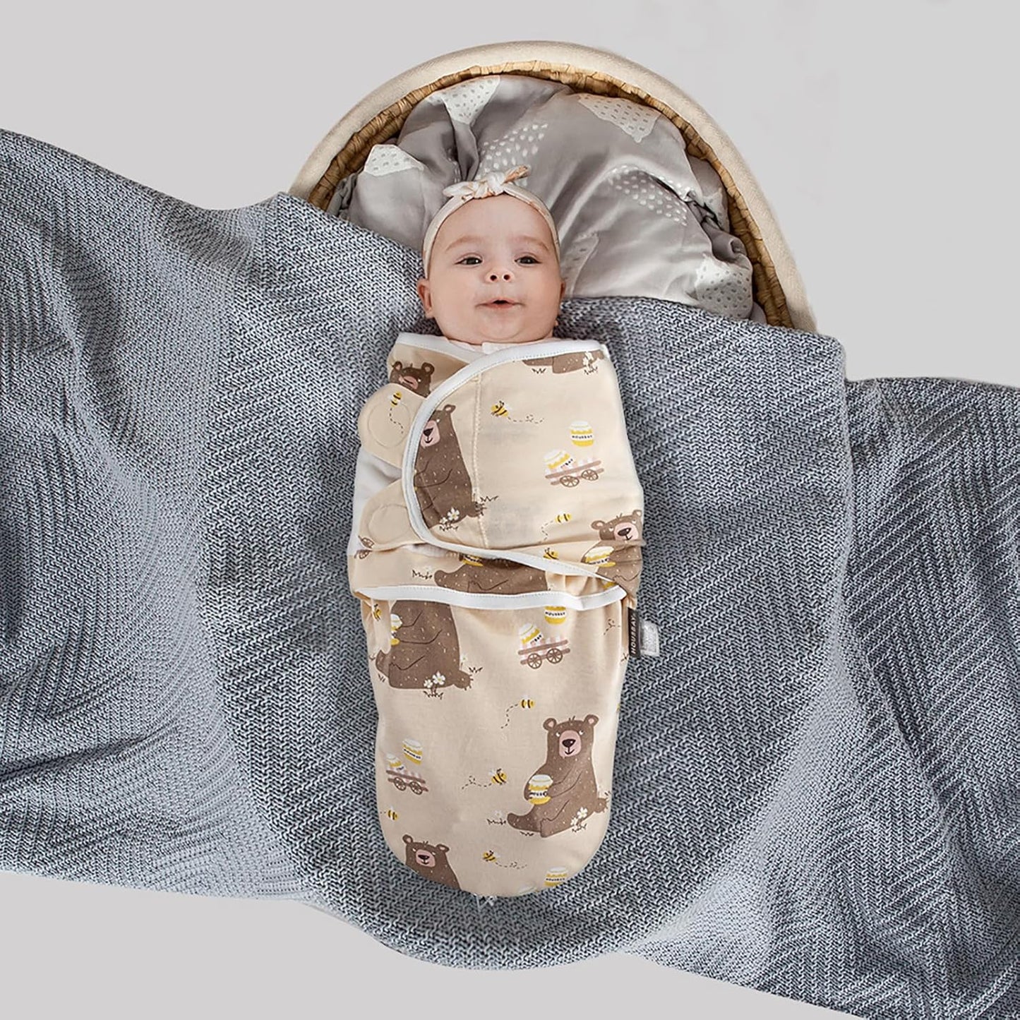 HOUSBAY Baby Swaddle Blanket Boy Girl Super Soft 100% Cotton Newborn Adjustable Swaddles 2-Way Zipper Sleep Sack 1 Pack (Honey Bear, Small/Medium | 0-3 Months)