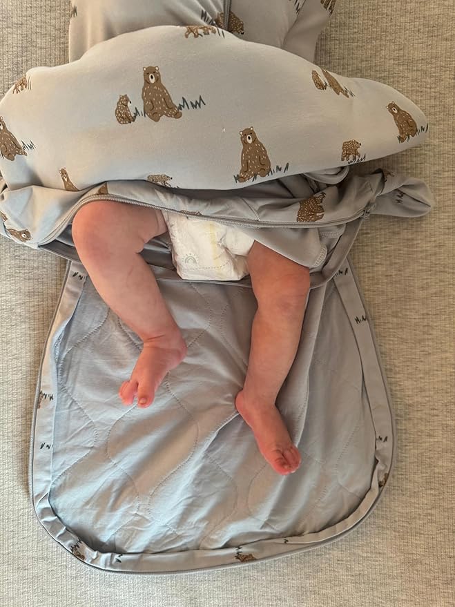 GUNAMUNA Swaddle Wrap for Newborns – Arms In or Out, Easy Diaper Changes with WONDERZiP, Soft Sleep Sack, 2.5 TOG