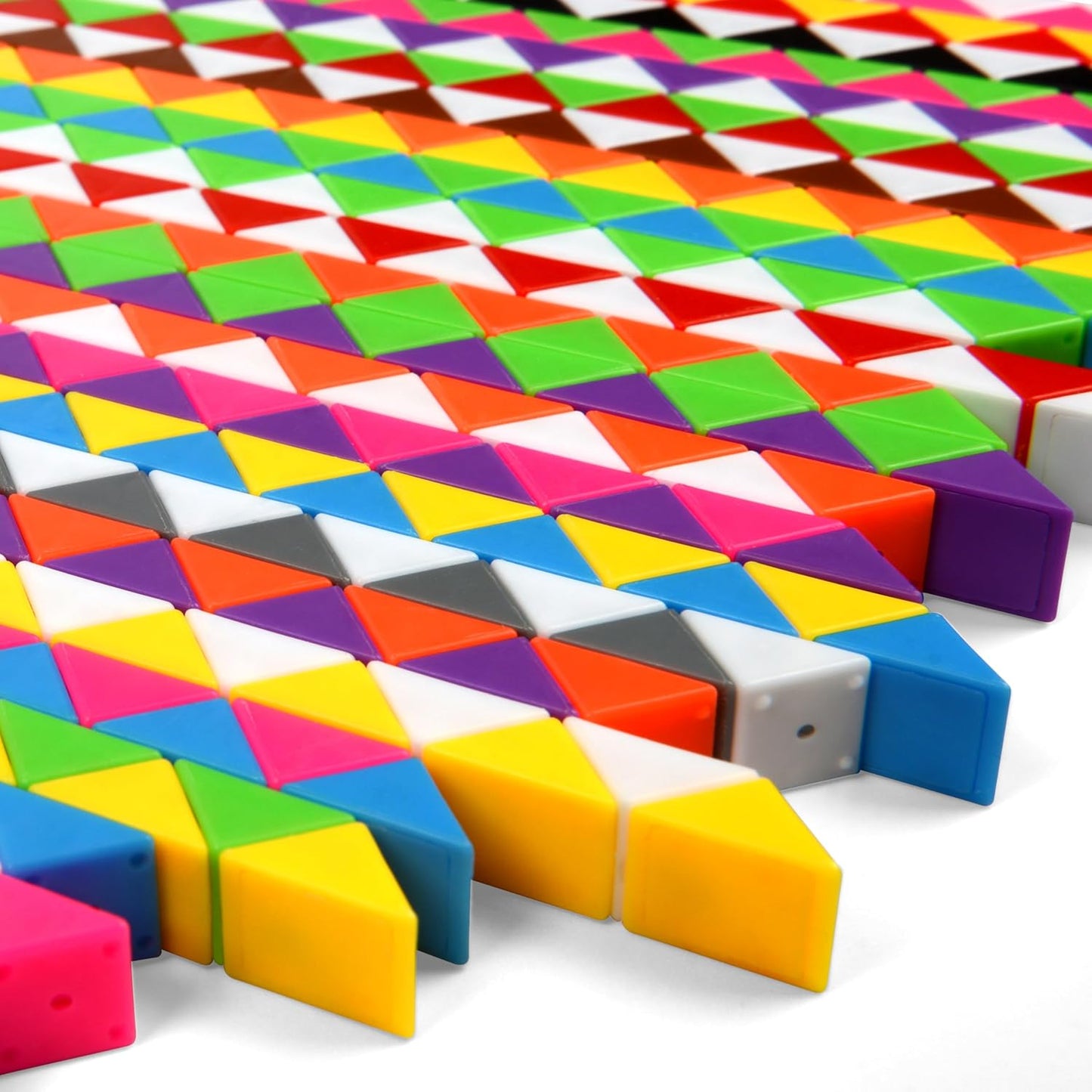 70 Pack 24 Blocks Magic Snake Cube Toy,Fidget Mini Snake Cube Puzzle Toy for Kids,Mini Plastic Puzzle Cube Toy for Kids Party Supplies,Classroom Rewards