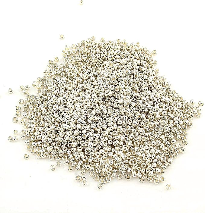 Perlin Glass Seed Beads 4mm 6/0 Round Mini Small Pony Spacer Beads 1100pcs for Jewelry Making Earrings Bracelets Pendants Waist DIY Handmade Metallic Color Kit (Silver Shiny)