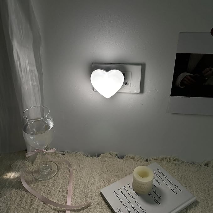 Night Lights Plug into Wall - Cute Heart LED Night Light for Kids, Plug in Nightlight with Smart Auto On/Off Dusk to Dawn Sensor, Soft Warm White Lamp for Bedroom Nursery Living Room Bathroom Hallway
