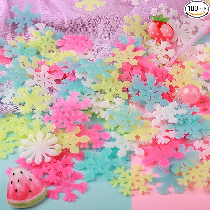 100PCS Removable Colorful Glow In the Dark Snowflake Wall Decor Fluorescent Noctilucent Plastic Glowing Snowflakes Wall Stickers Christmas Decal for Wall Ceiling Kids Girls Nursery Bedroom Living Room