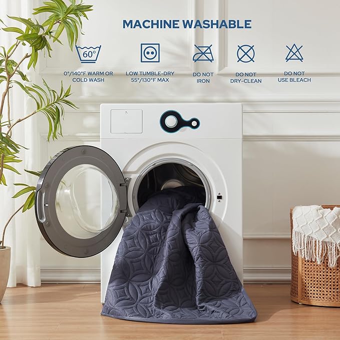 BEDLORE Waterproof Mattress Protector, Queen Size Mattress Pad with Deep Pocket 6"-18" Depth, Soft Dirt-Proof Double Bed Mattress Cover for Bedroom, College Dorm, Hotel (Navy Blue)