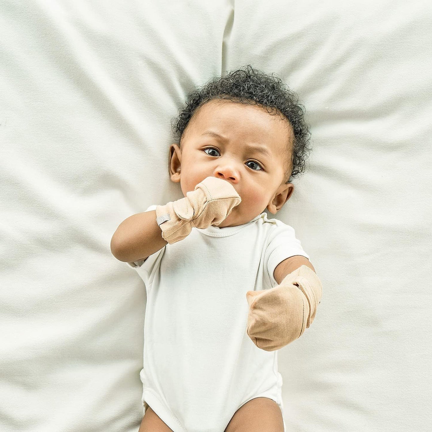 goumikids Viscose Made from Bamboo Cotton Anti-Scratch Soft Stay-On Mitts