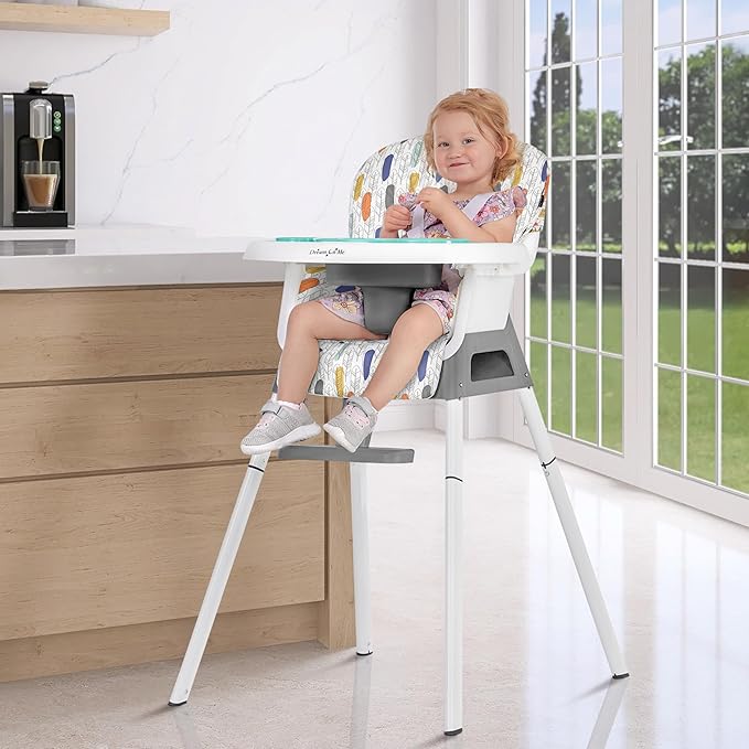 Dream On Me Curio Sit N Seek 3 in 1 Convertible Baby High Chair in Grey, Removable and Adjustable Tray, Portable High Chair, Adjustable Legs, Detachable Footrest, PU Fabric & 5 Point Safety Harness