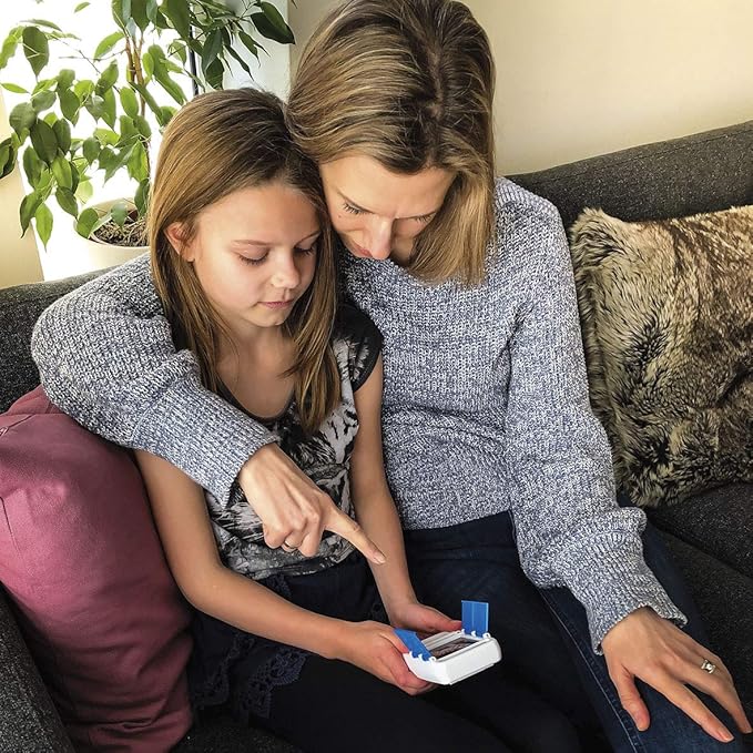 100 PICS Optical Illusions - Perfect Stocking Stuffer for Teens and Kids |100 Mind-Blowing Illusions | Contains 50 Cards in a Slide Reveal case | Ideal Gift for Travel