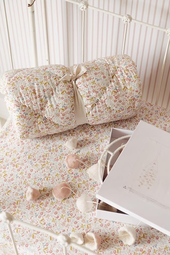 Pehr Classic Wool Felt Mobile, Floret | Handmade Nursery Décor | Includes Gift Box | Ethical & Enchanting | 28” x 9”