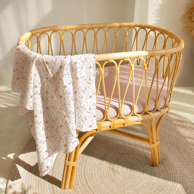 lulumoon Baby Muslin Bassinet Sheets: Skin-Friendly Floral Bassinet Sheets for Girls - Fitted for Oval Rectangle or Hourglass Mattress