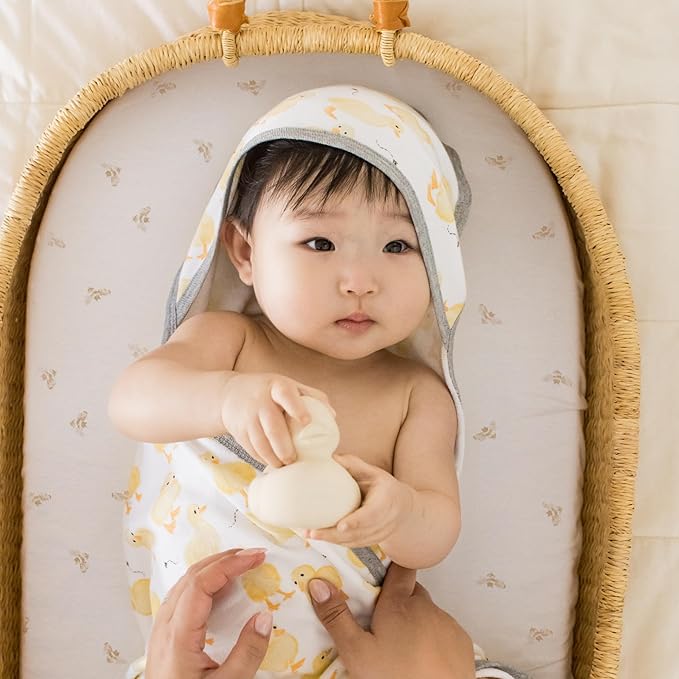 Bassinet Sheet, Infant Fitted BEESNUG Cover, 100% Organic Cotton, Soft Unisex Newborn Essentials for All Standard Oval or Rectangle Bassinet Bed Pads or Mattresses - 15 x 33 Inches