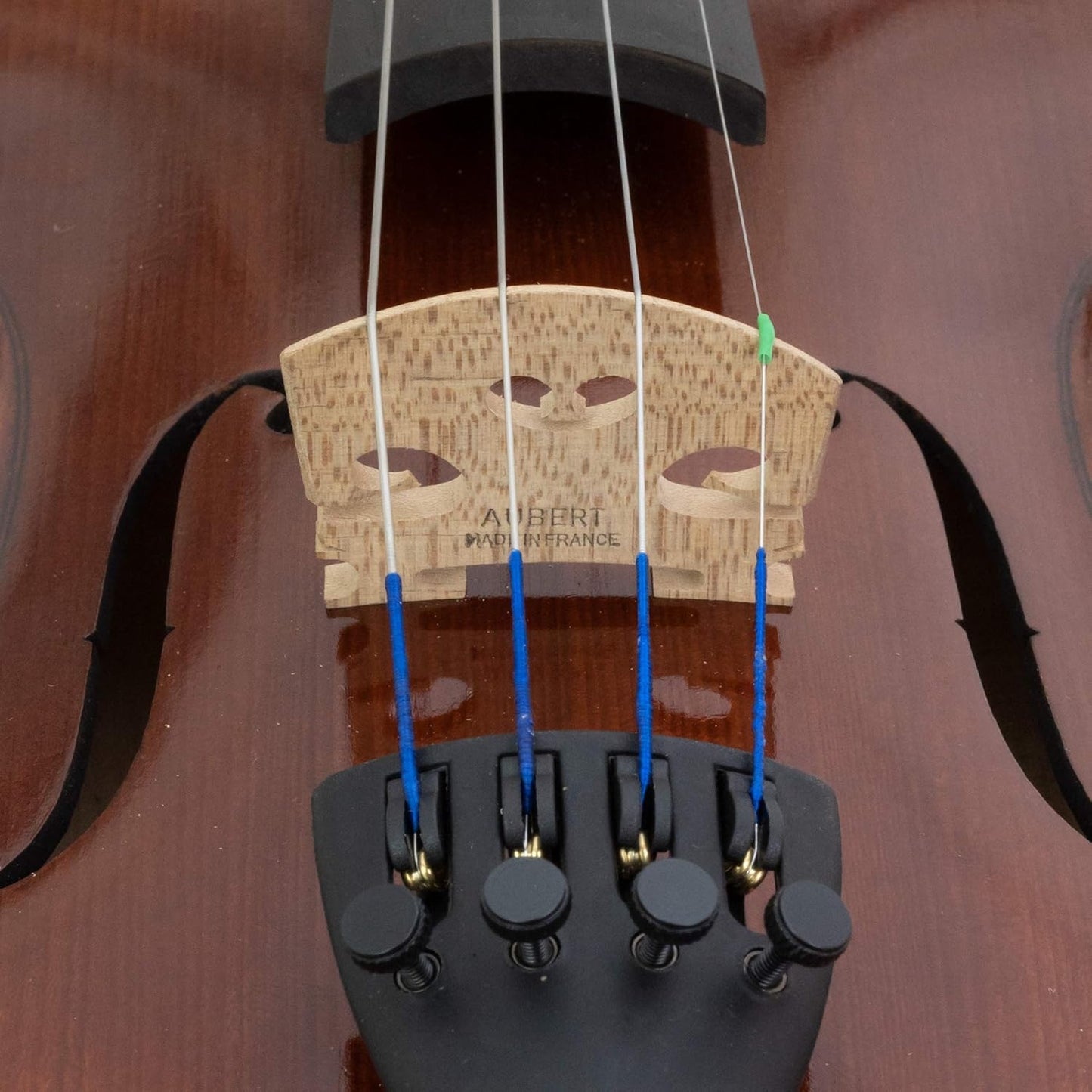 Kennedy Violins Louis Carpini G2 Violin Outfit CLEARANCE Carrying Case and Accessories Included - Solid Maple Wood and Ebony Fittings (1/8)