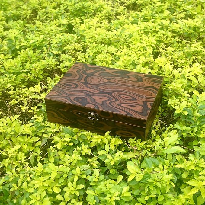 Handmade Walnut Burl Texture Keepsake Box: Elegant Decorative Storage Gift Wooden Box for Weddings, Engagements, Anniversaries, & Christmas Presents (25 * 18cm)