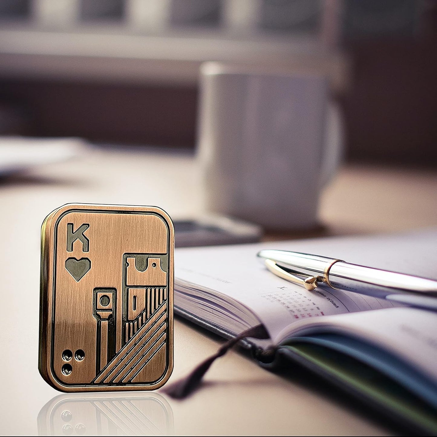 New Decompression Metal Poker Fidget_Slider, Hand Spinner Office Fidget Toys, Sensory Toys Anxiety Stress Relief Desk Toys Gifts for Adult Kids