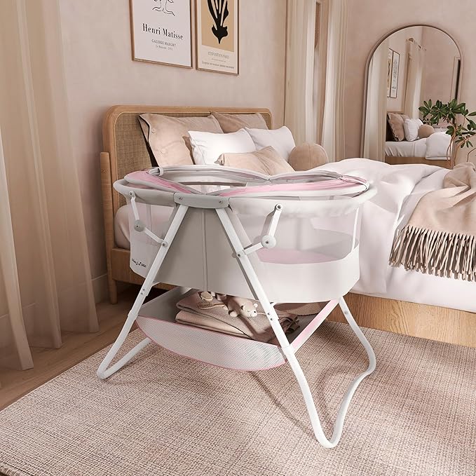 Dream On Me Karley Bassinet in Grey and Pink