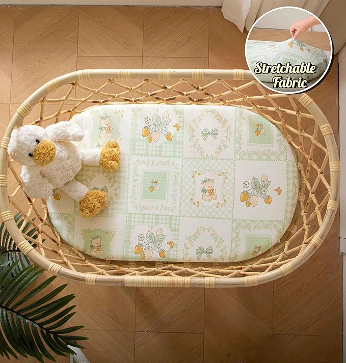 SDY Soft Bassinet Sheets Set 2 Pack for Baby Girl and Boy 32 * 16 * 4 inches,Universal Fit for Bassinets Baby Cradle Moses Basket Oval Rectangle Mattress Safe and Snug (Bear&Strawberry& Floral&Bow)