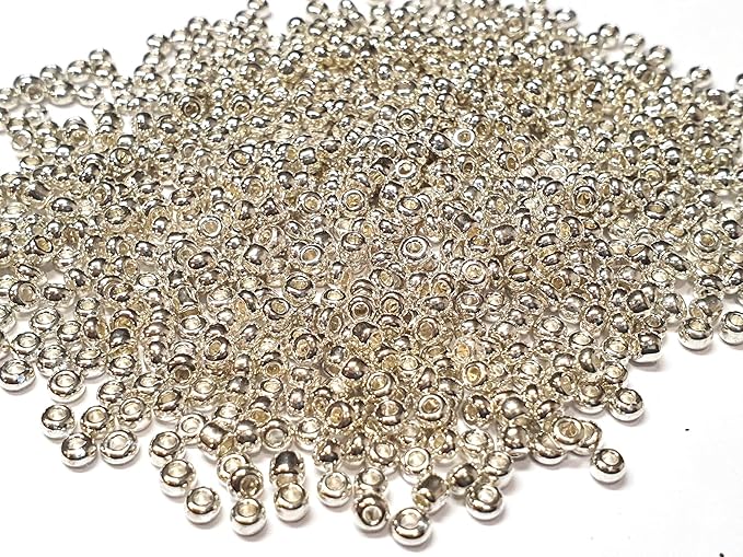 Perlin Glass Seed Beads 4mm 6/0 Round Mini Small Pony Spacer Beads 1100pcs for Jewelry Making Earrings Bracelets Pendants Waist DIY Handmade Metallic Color Kit (Silver Shiny)