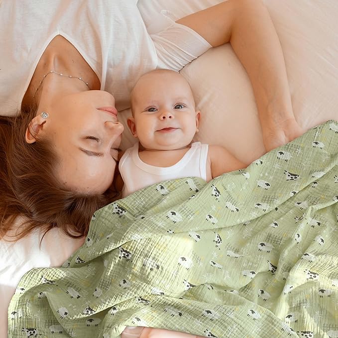 Muslin Swaddle Blankets for Newborn, 3 Pack Breathable Soft Receiving Blanket, Large 38 x 40 inches Swaddle Wrap Burping Clothes Diapers, Essentials Infant Shower Items, Toddler Gift (Cute Farm)